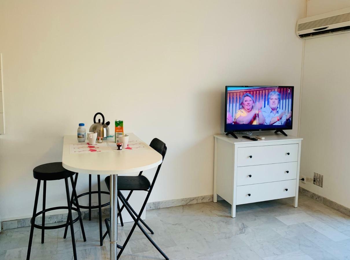 Les Appartements De Lina-Self Check In La Grande Motte Exteriör bild